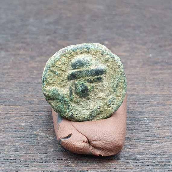 Genuine ancient greek roman byzantine kushan coin green patina coin c15