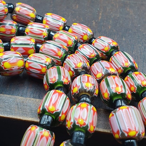 Vintage very unique pattern glass beads necklace wdk-2Gift