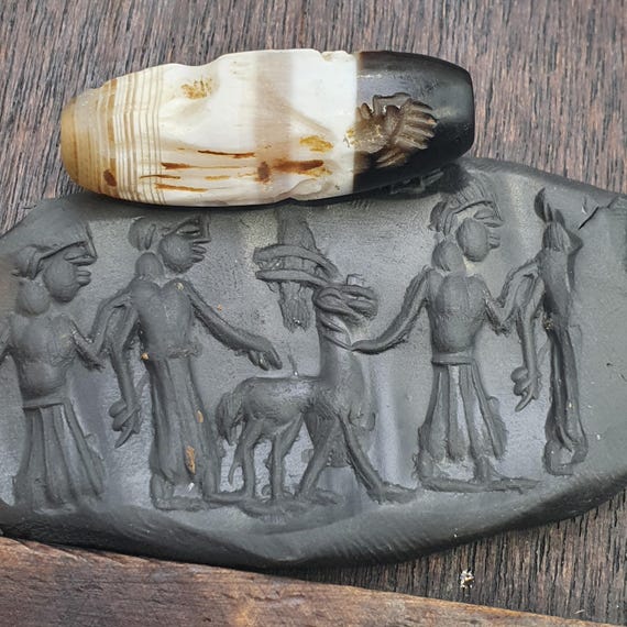 Rare Banded Agate Cylinder Seal Stone Bead Antique Intaglio Carved Figures & Animal