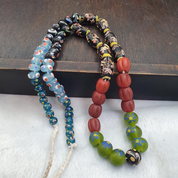 Venetian Style African Trade Beads, Evil Eye Chevron Glass Strand (24 inches)