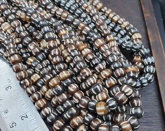 ロット 2 古いチベット彫刻のヤクの骨のネックレス 部族の装飾ビーズ