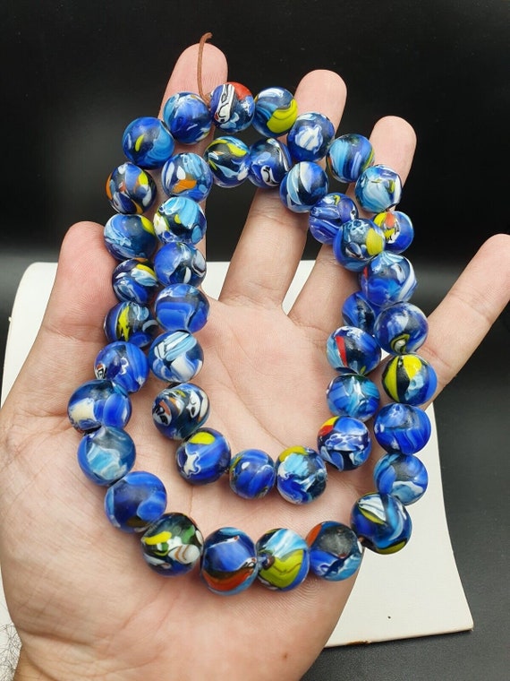 Vintage venerano trade beads beaded necklace strand 15mm