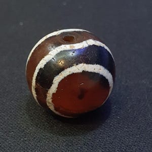 Eta-25 antique tibetan etched agate bead decorated carnelian beads