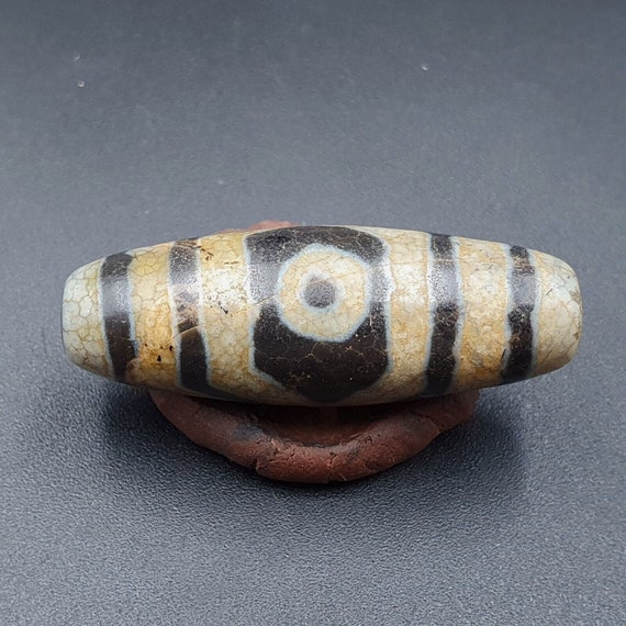 Himalayan indo tibetan old agate pure 3 eyes dzi amulet pendant bead