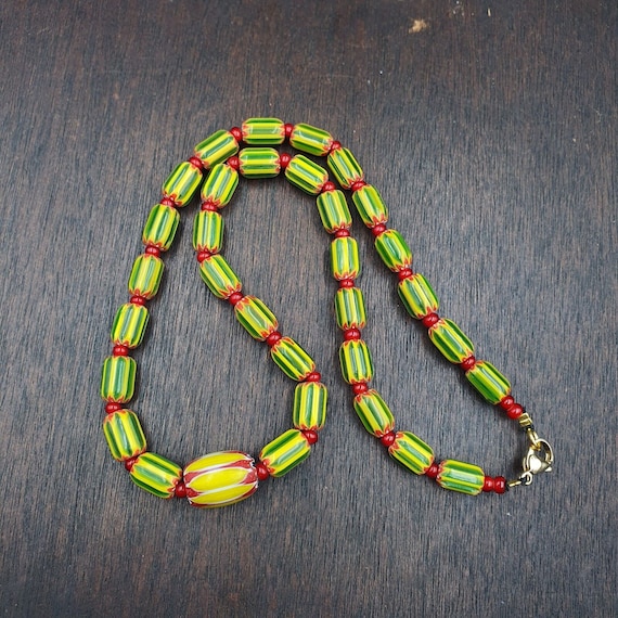 Ych-13 venetian inspired chevron and 4.5mm red white heart  beads necklace