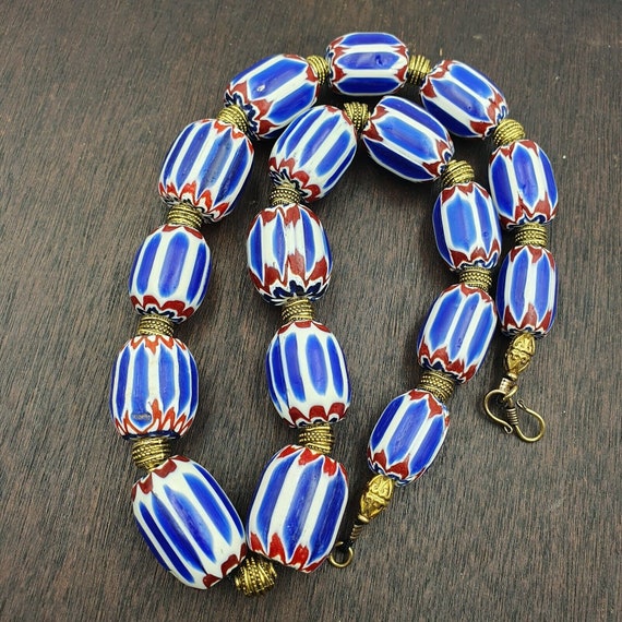 Vinatage venetian inspired trade  blue chevron glass beads necklace nch-1Gift