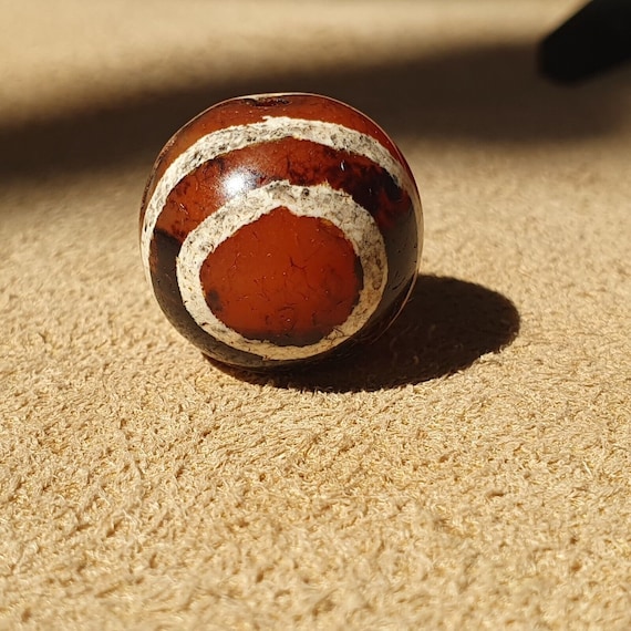 Antique himalayan indo tibetan etched agate bead 17.8x16.9mm shdk-4