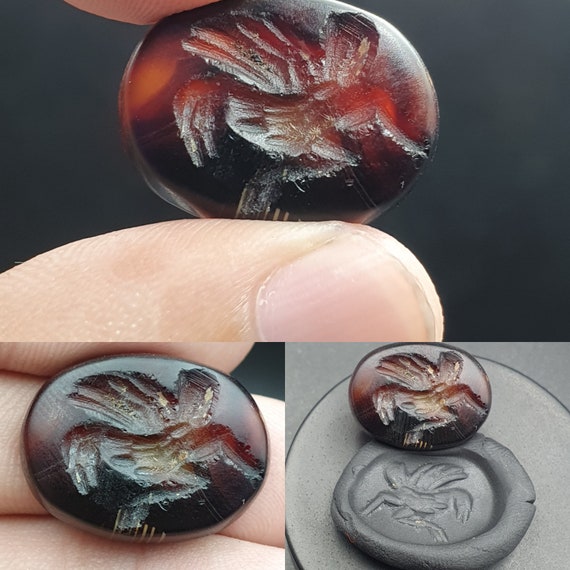 Antique near eastern stamp seal mysterious animal intaglio agate cabochon