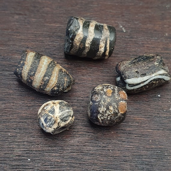 Lot  5 ancient roman . mosaic glass bead. 300 - 200 a.d lt-rb500Gift
