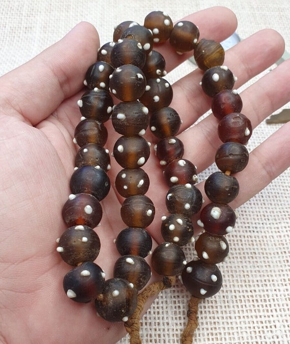 Vintage african trade beads skunk, venetian glass 