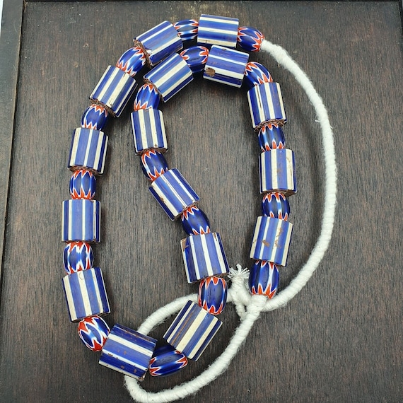 Vintage old blue chevron trade beads big size 20mm beads necklace