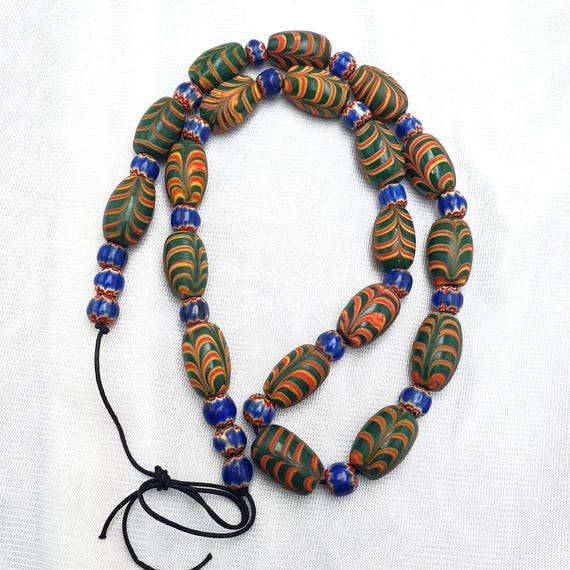 Vintage beads collection feather and Chevron pattern glass beads necklace Gift