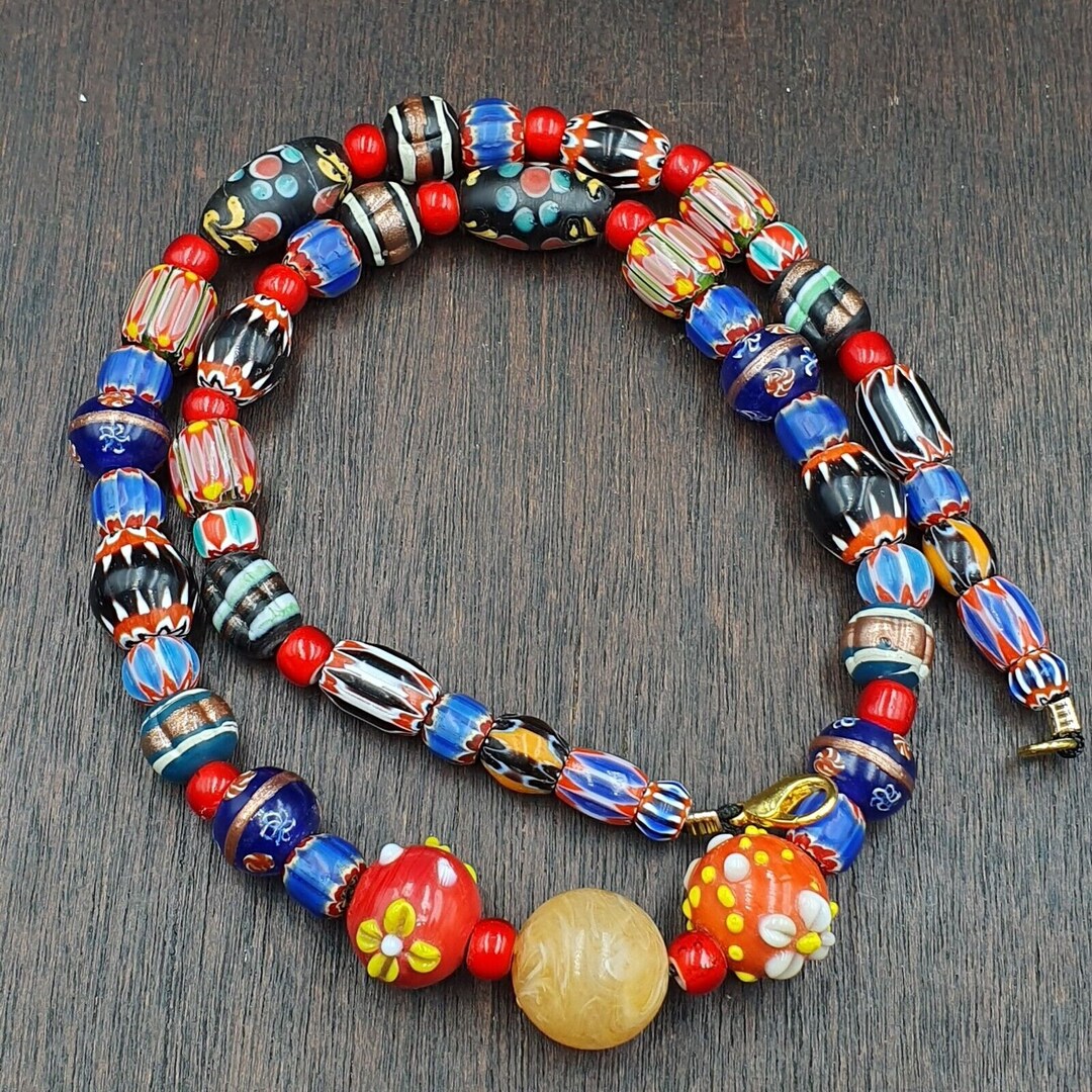 Collier Vintage Perles De Verre - Brin 18-19mm, Motif Unique, Cadeau