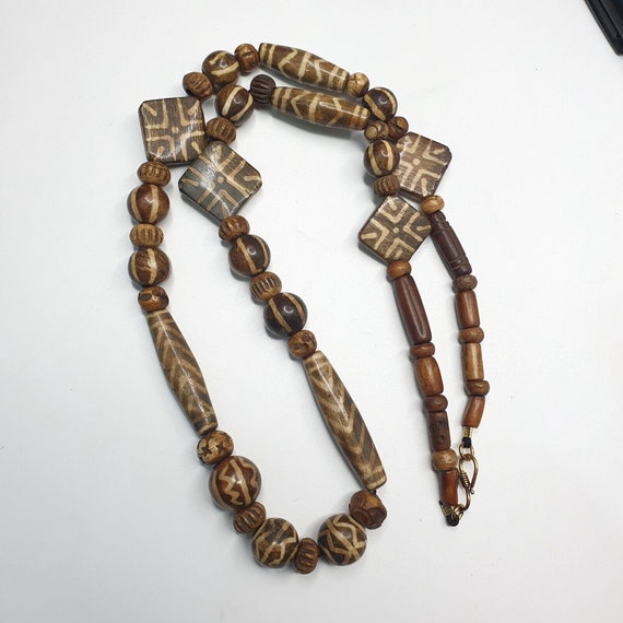 Asian burmese old pumtek stone beads long necklac… - image 3