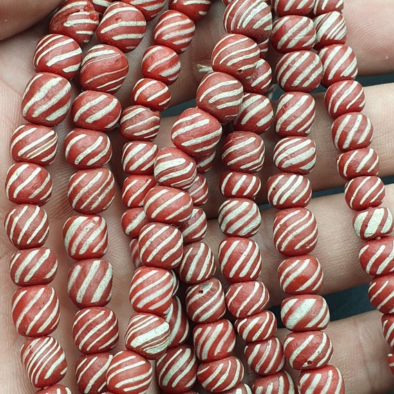 Lot 2 vintage old african red & white glass  stripes beads 7-9mm beads strandGift