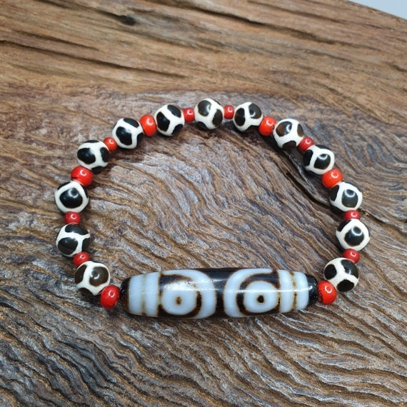 Antique vintage old himalayan indo tibetan agate beads unique pattern bracelet