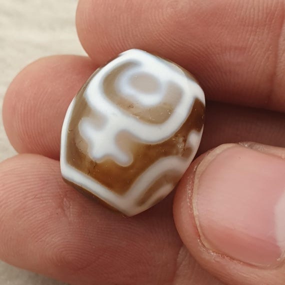 Treasure vase unique pattern himalayan tibetan ag… - image 6