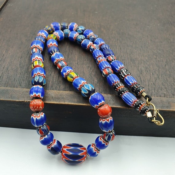 Vintage chevron and white heart venetian multilayers glass beads necklace n-155Gift