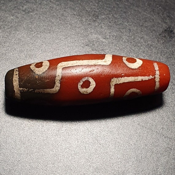 Antique himalayan nepalese tibetan central asian etched agate bead 9 eyes bead