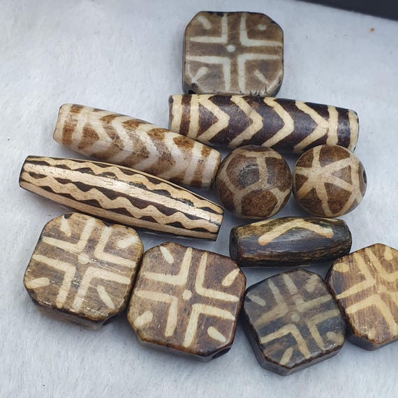 LOT 11 Pumtek Petrified Wood Beads | Burmese Antique 20th Century South Asian Stone Beads | Heirloom Myanmar Beads Lot