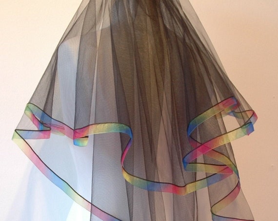 2 Tier Rainbow Edge LB Veils LBV178 UK