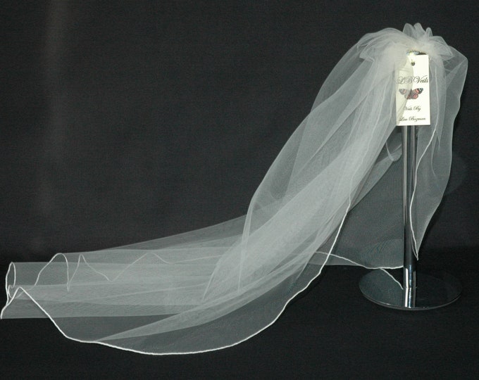 Featured listing image: 1 Single Tier Plain LB Veils 143 UK