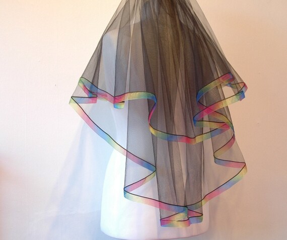 2 Tier Rainbow Edge LB Veils LBV178 UK