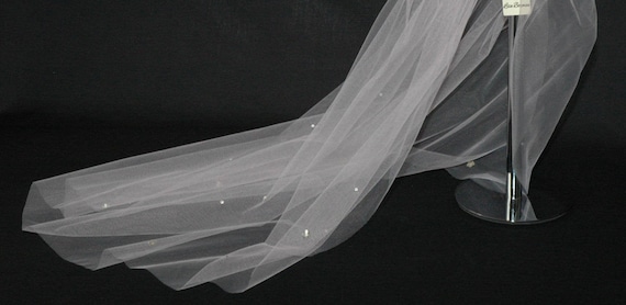 1 Single Tier Crystal Flowers Wedding Veil LB Veils LBV37.s UK