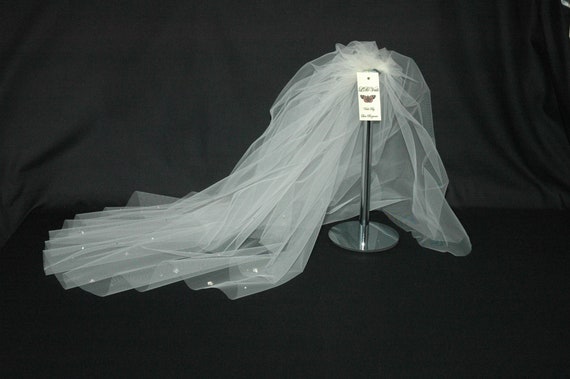 2 Tier Crystal Flower  Wedding Veil LB Veils LBV36s UK