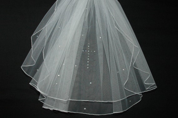 2 Tier Crystal Communion LB Veils 140 UK