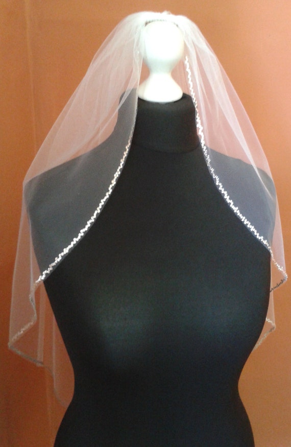 Wedding Veil Crystal Diamante Edge 1 Tier LB Veils UK LBV210