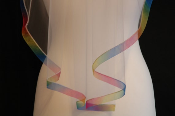 1 Single Tier Rainbow Edge Wedding Veil LB Veils 179 UK