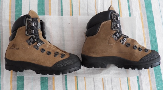 Ladies tan walking clearance boots