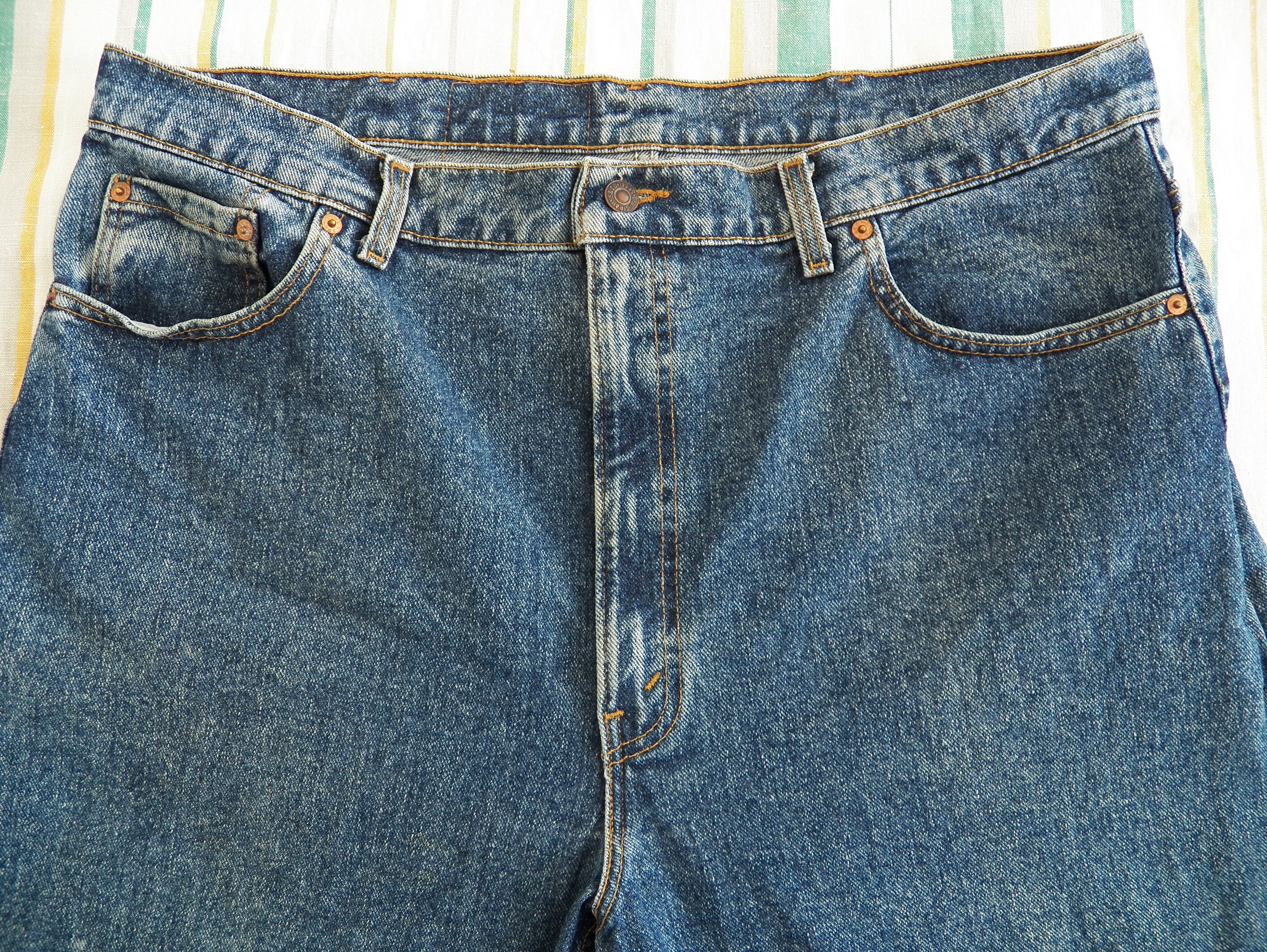 Vintage Levi's 550 MENS JEANS W42 L34 Blue Stonewashed | Etsy New Zealand