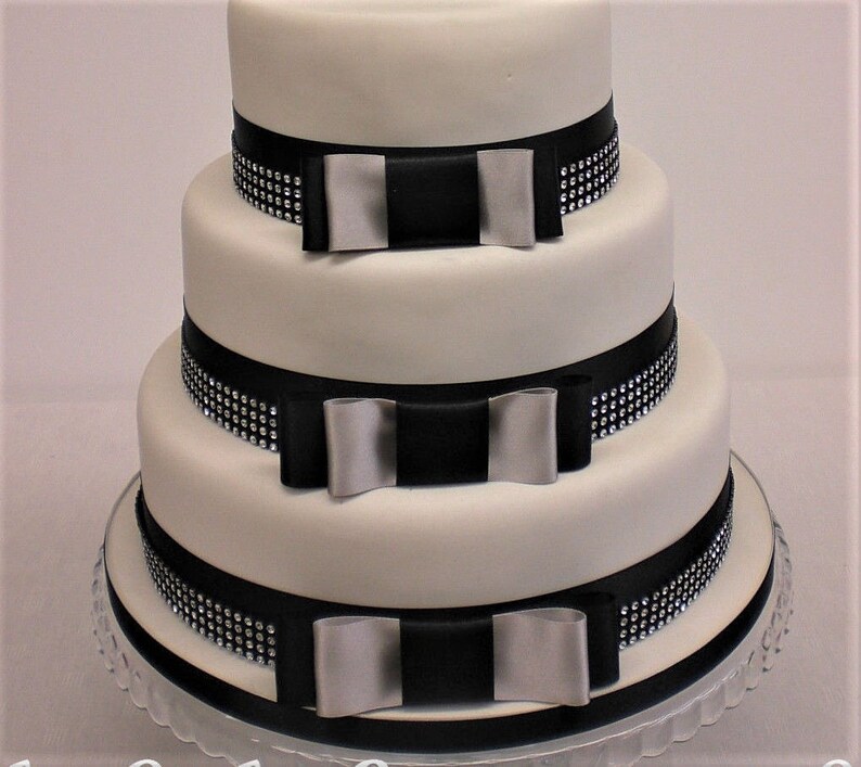 SATIN RIBBON 35mm /& PEARLS CAKE DECORATION BIRTHDAY WEDDING CAKE TOPPER TRIM