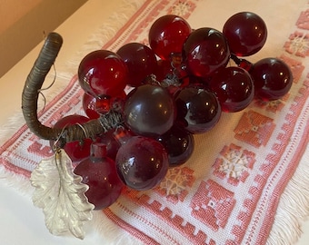 Red GLASS grape cluster - glows