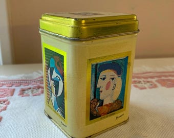 Picasso candle