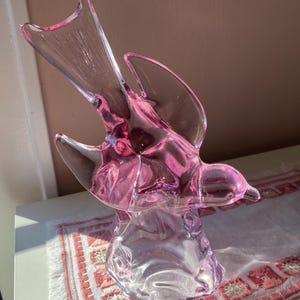 LE Smith Glass Pink Bird