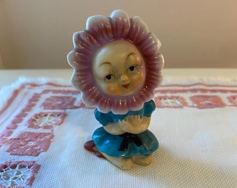 Anthropomorphic flower girl