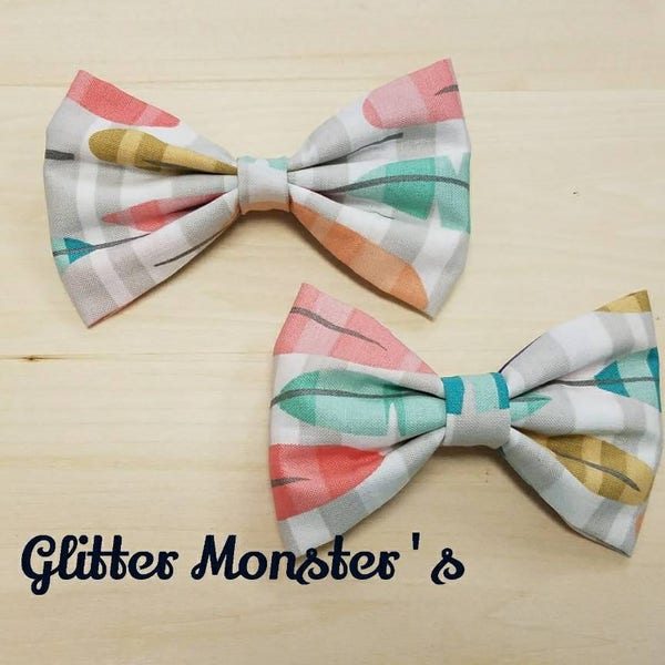 Boys Feather Print Bow Tie in Cotton, Ring Bearer Bow Tie, Groomsmen Bow Tie, Graduation Bow Tie, Clip on Bow Tie