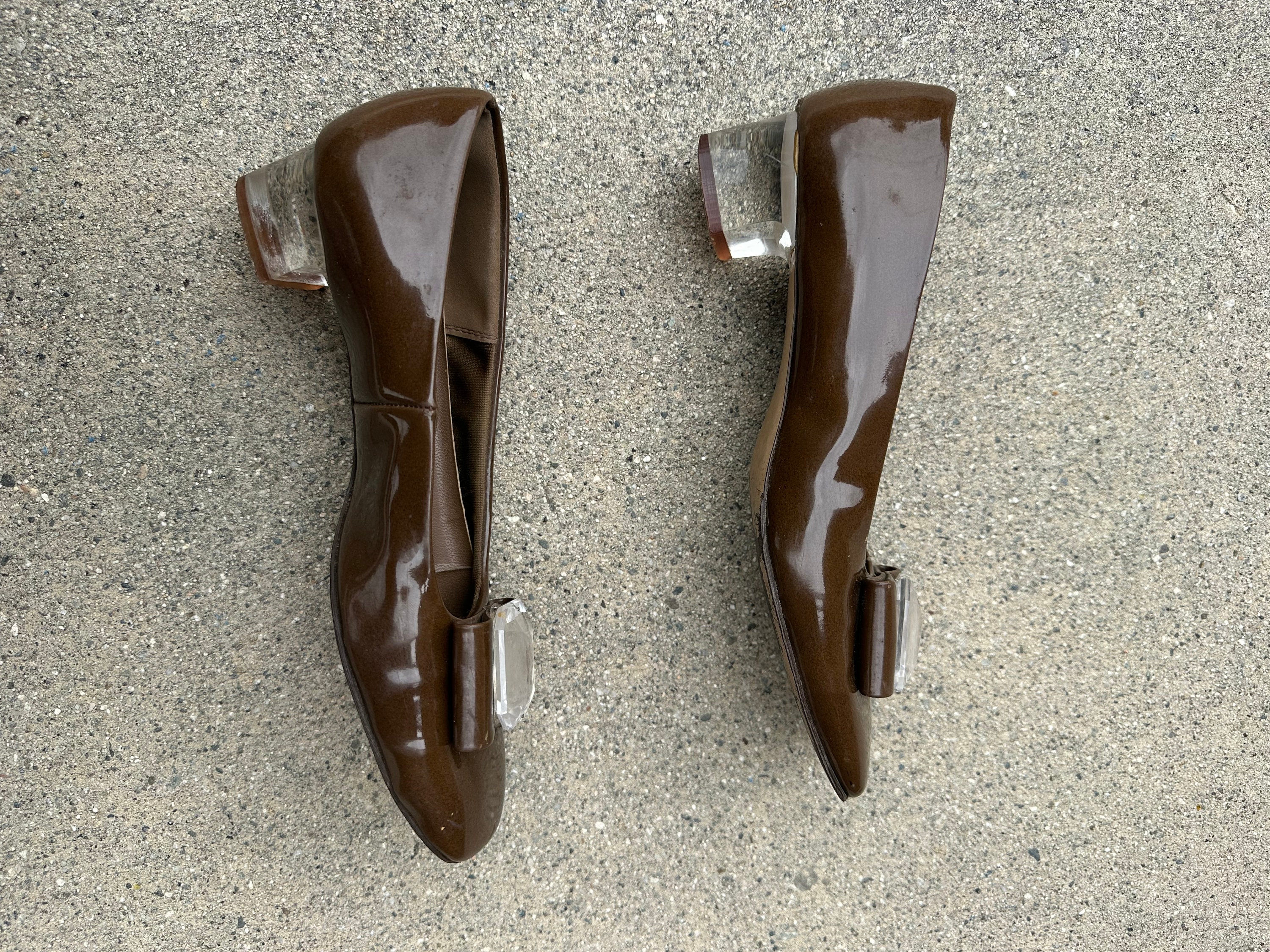 Lucite flats sale