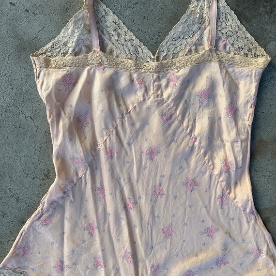 1940s Pink Floral Rayon Lace Trimmed Teddy Romper - image 4