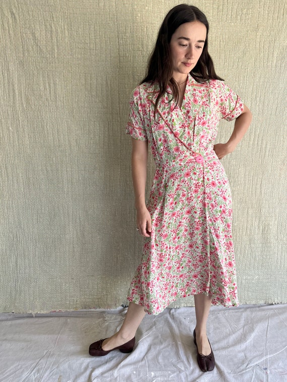 40s Rayon Floral House Dress by Evelyn Pearson
