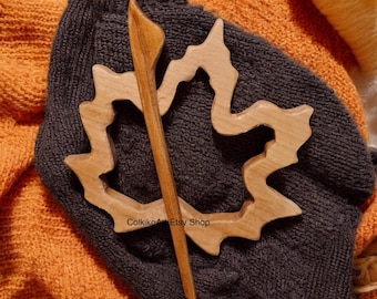 Houten sjaalspeld met bladmotief, broche, sjaalspeld, milieuvriendelijk accessoire, sieraad, Canada