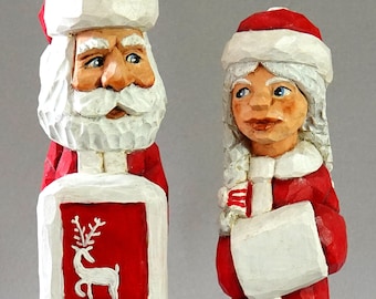 Christmas figure, Carved, unique holiday décor, Santa Wood Art Carving, Santa Holding Quilt Mrs. Claus Hand Muff Couple SA54 10.5” X 2” X 2”