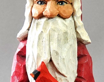 Arte de madera de Papá Noel, tallado a mano, tallado en madera de estilo vintage, Papá Noel del viejo mundo sosteniendo abrigo rojo cardenal rojo, SA4 10" X 3" X 3"
