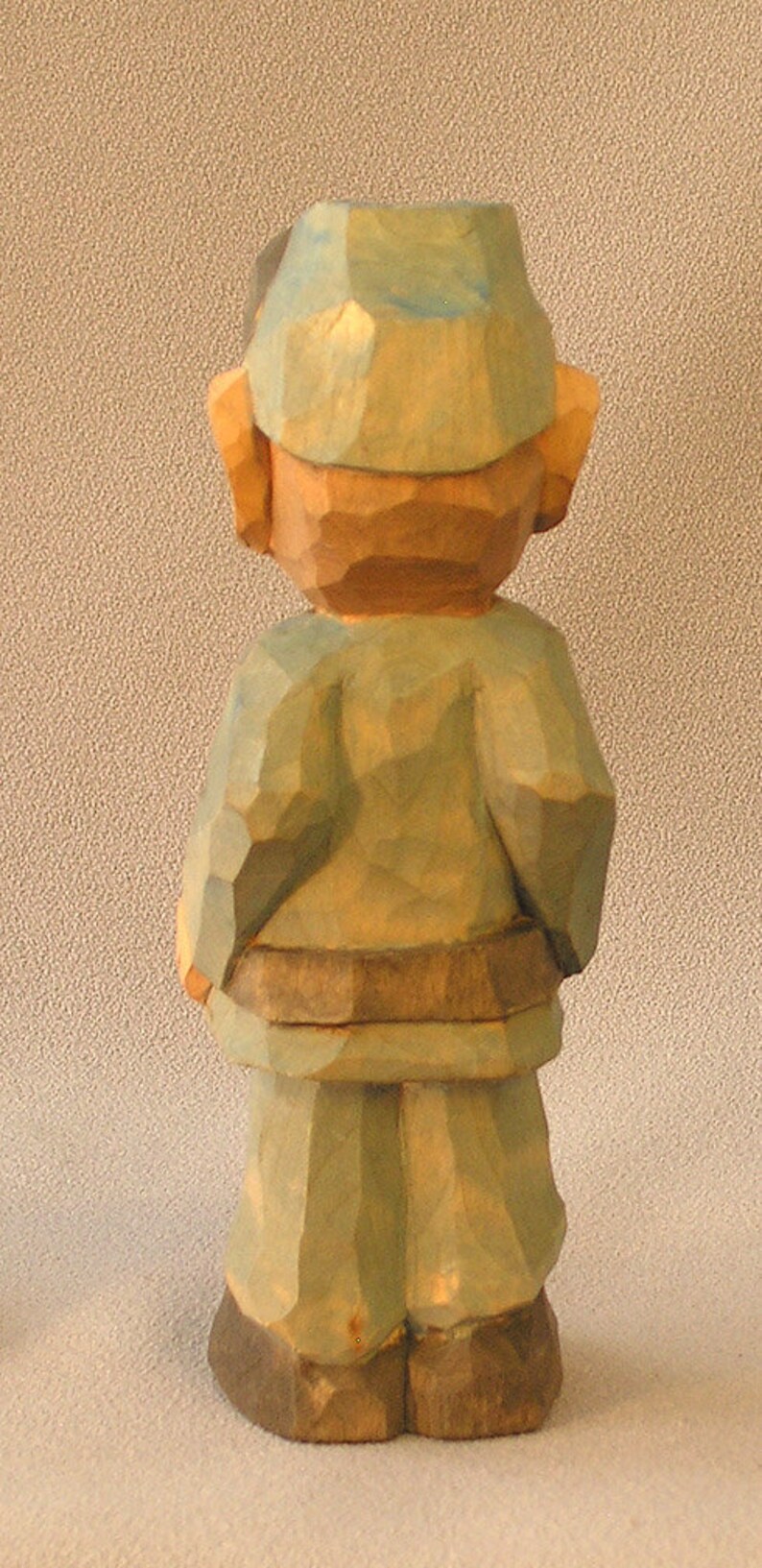 custom wood figurines