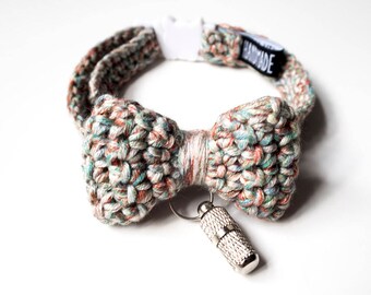 Fantasy green - Crochet cat bow tie collar