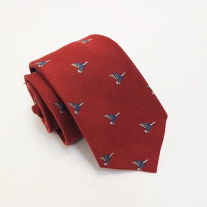 Vintage burgundy tie with grey bird pattern by Beecroft & Bull