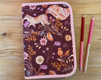 MAPLE WOODS pencil case with double-sided colored pencils